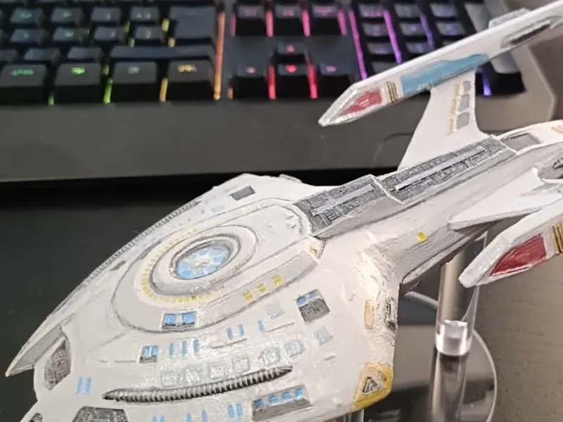 Star Trek ship Nova Class USS Equinox