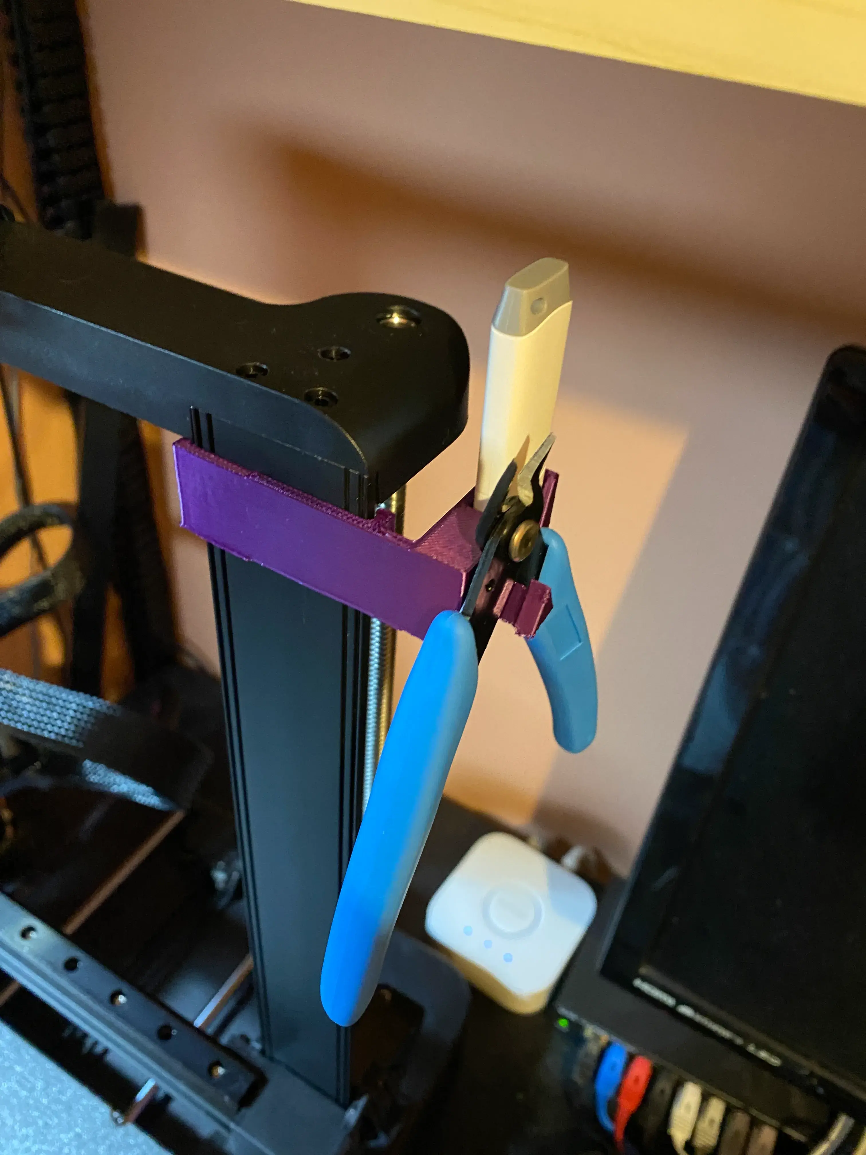 Ender 3 V3 KE snipper and USB holder