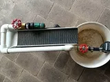 Frame for small sluice box - test rig for experimenting-0