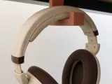 Título corto Gancho Bajo Escritorio para Auriculares / Under-2