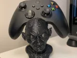 The Lord of the Rings: Gollum controller holder-0