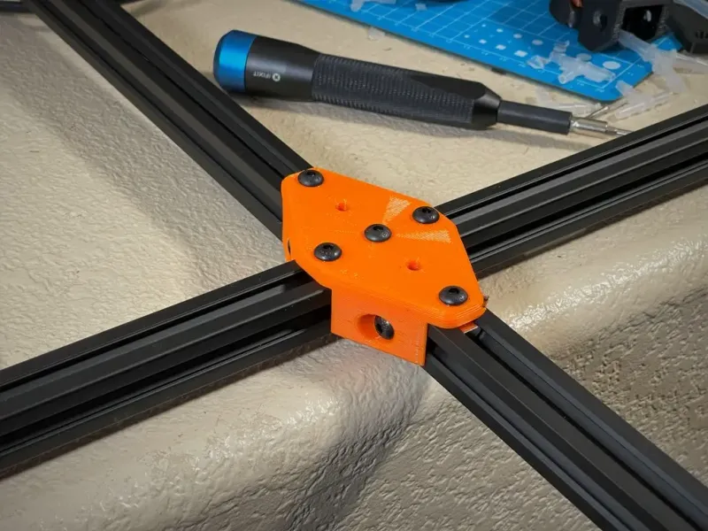 2020 Extrusión en T de 4 vías