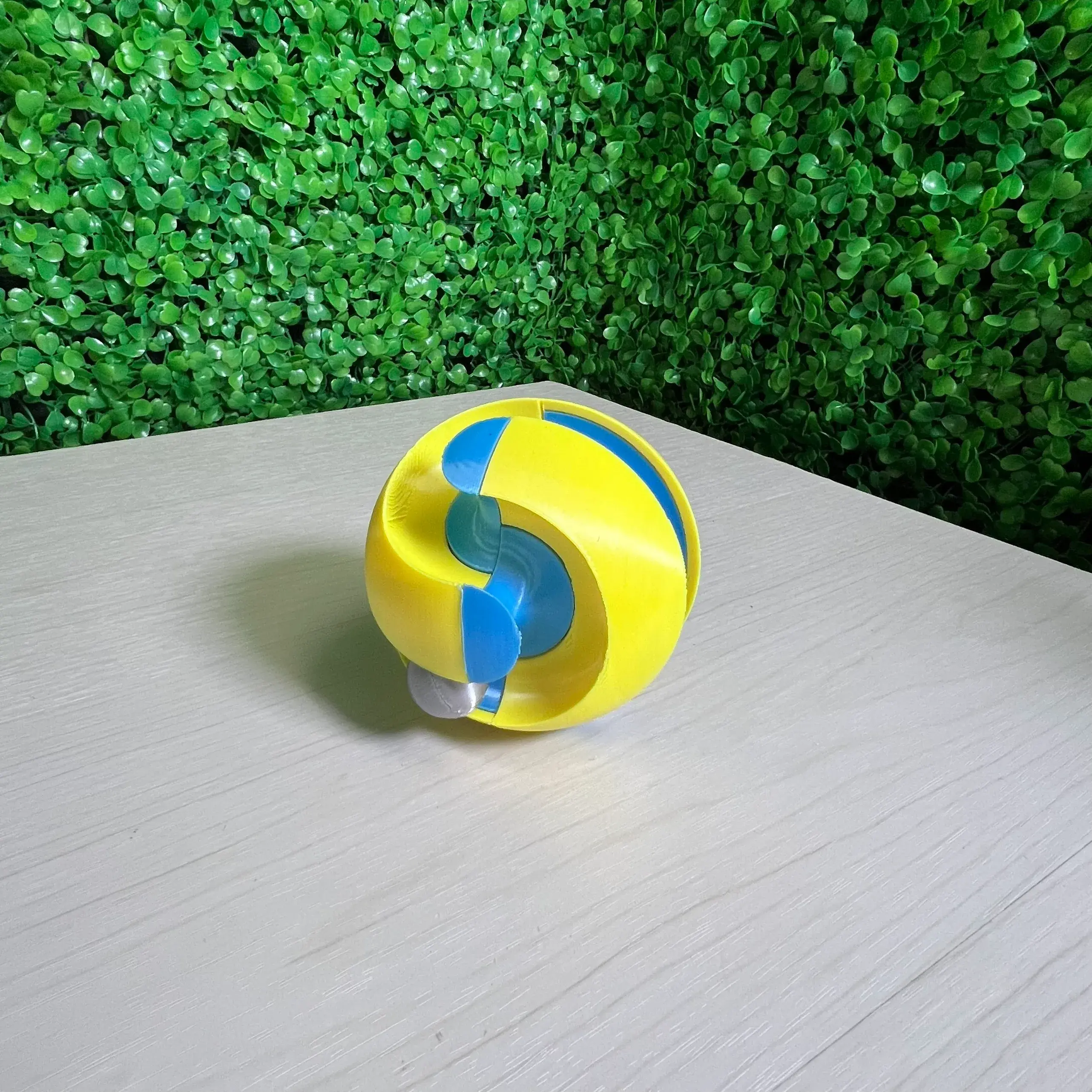 [Exclusive] Infinity Ball Fidget Toy