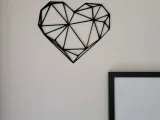 HEART ON WALL-0