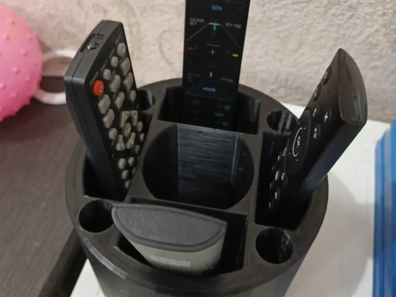 Organizador de Controles Remotos.