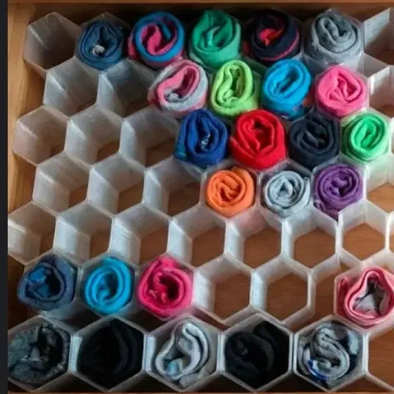 Soccet Segregator