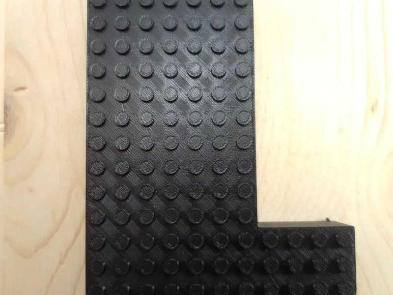 Lettera L 3D - Perni compatibili con Lego