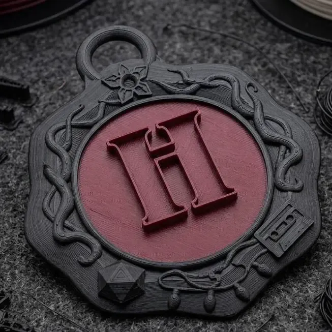 Stranger Things pendant - Letter H by Aza