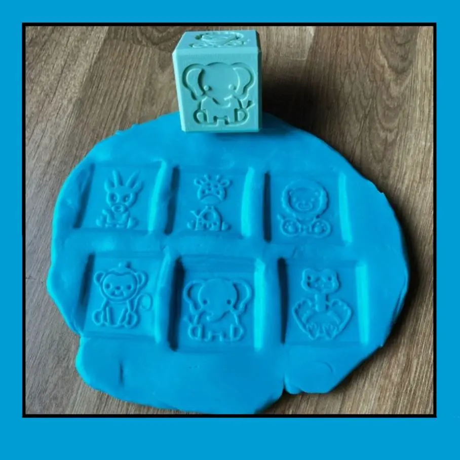 Other STL Download - Impression or Stamp Cube for Cartoon Zoo Animals ...