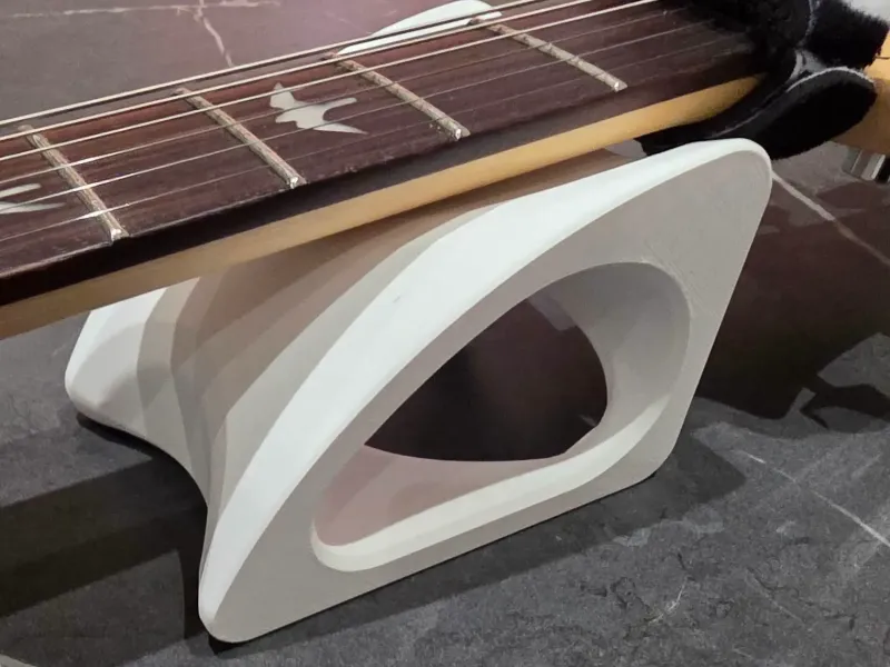 Gitarrenhalsauflage