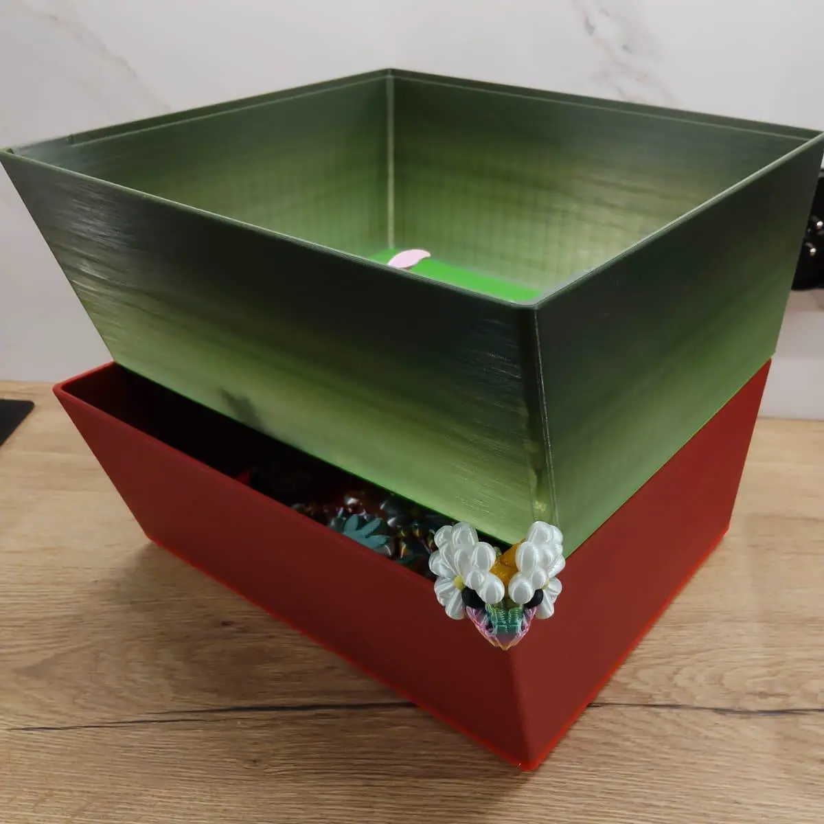 Big storage box - stackable