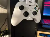 Xbox Controller Holder-0