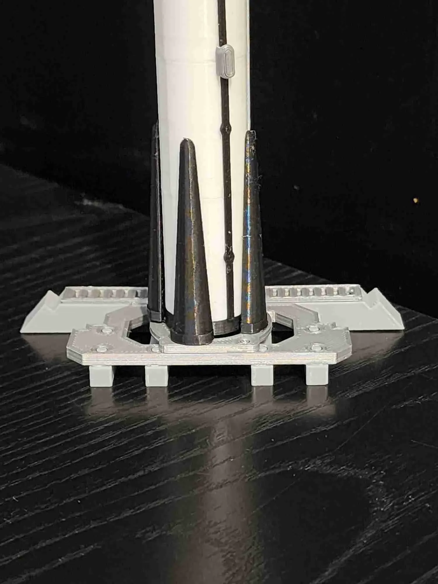 Modelo Spacex Falcon 9 (1:180) / Rocket