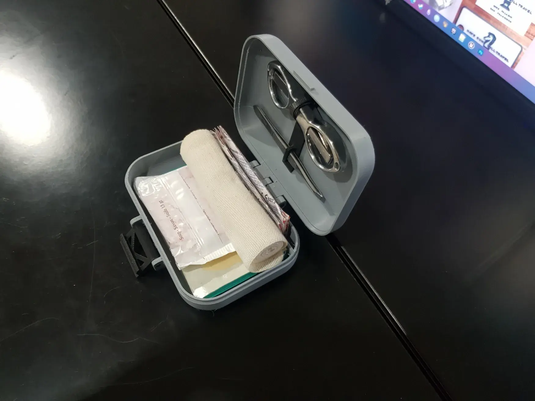 🌐👝🩹TravelAidPocket🌐👝🩹