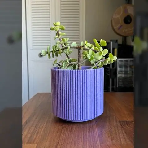 Flower pot