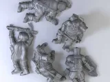 DEAD DWARFS (HARVEST OF WAR)-1