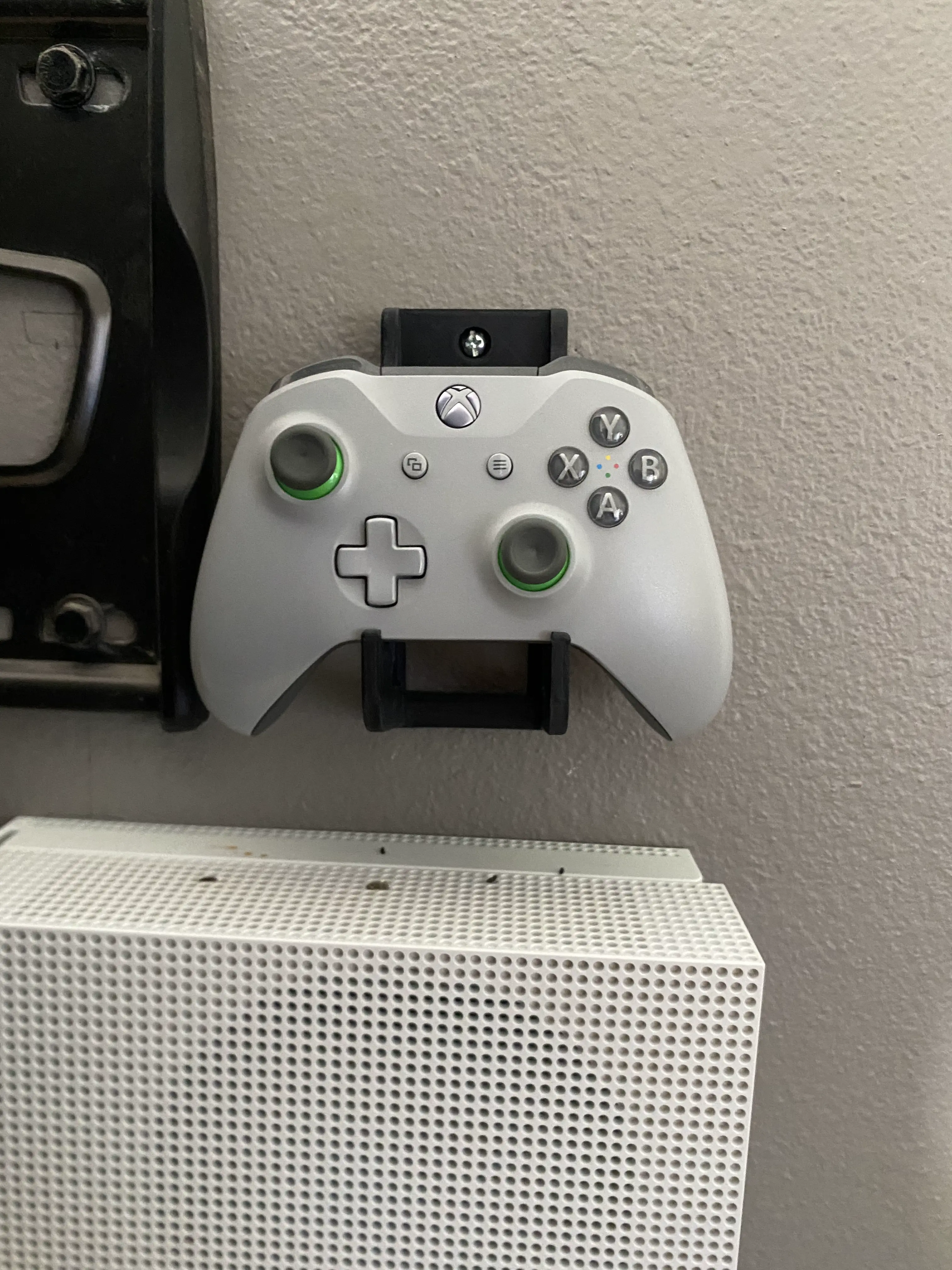 Xbox Controller Wall Mount