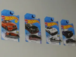 Hot Wheels wall mount