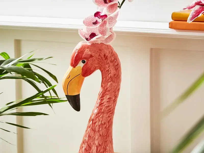 flamingo statue 