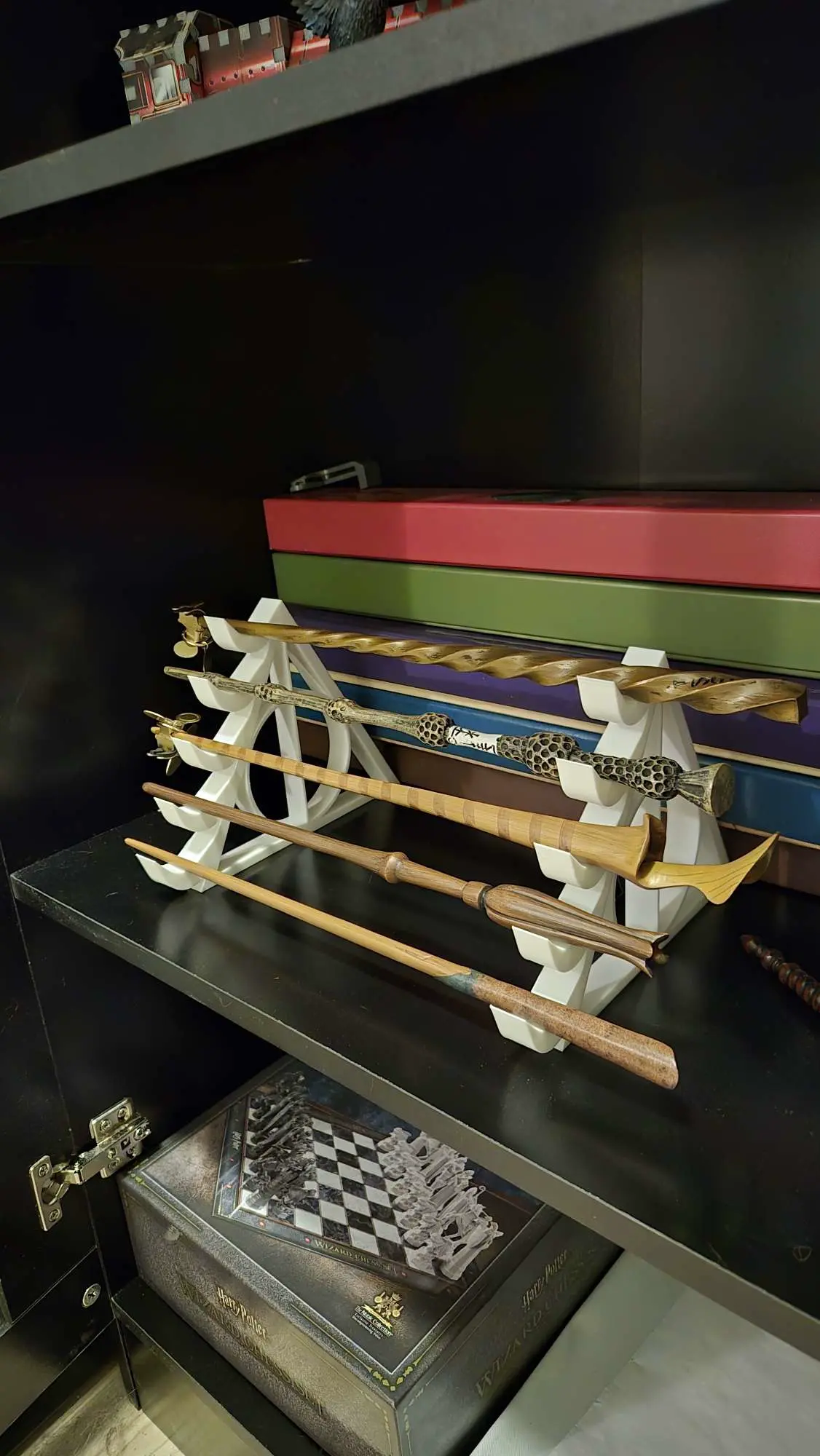 Harry Potter wand stand whitout logo