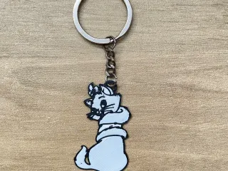 Llavero Marie 2