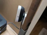 Logitech kamerahalter Ecke-2