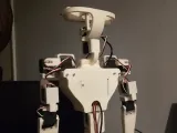 Nova Desktop (V1) AI Humanoid Desktop Companion-3