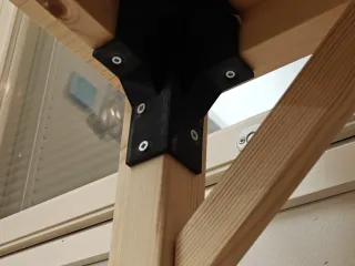 Table Brackets