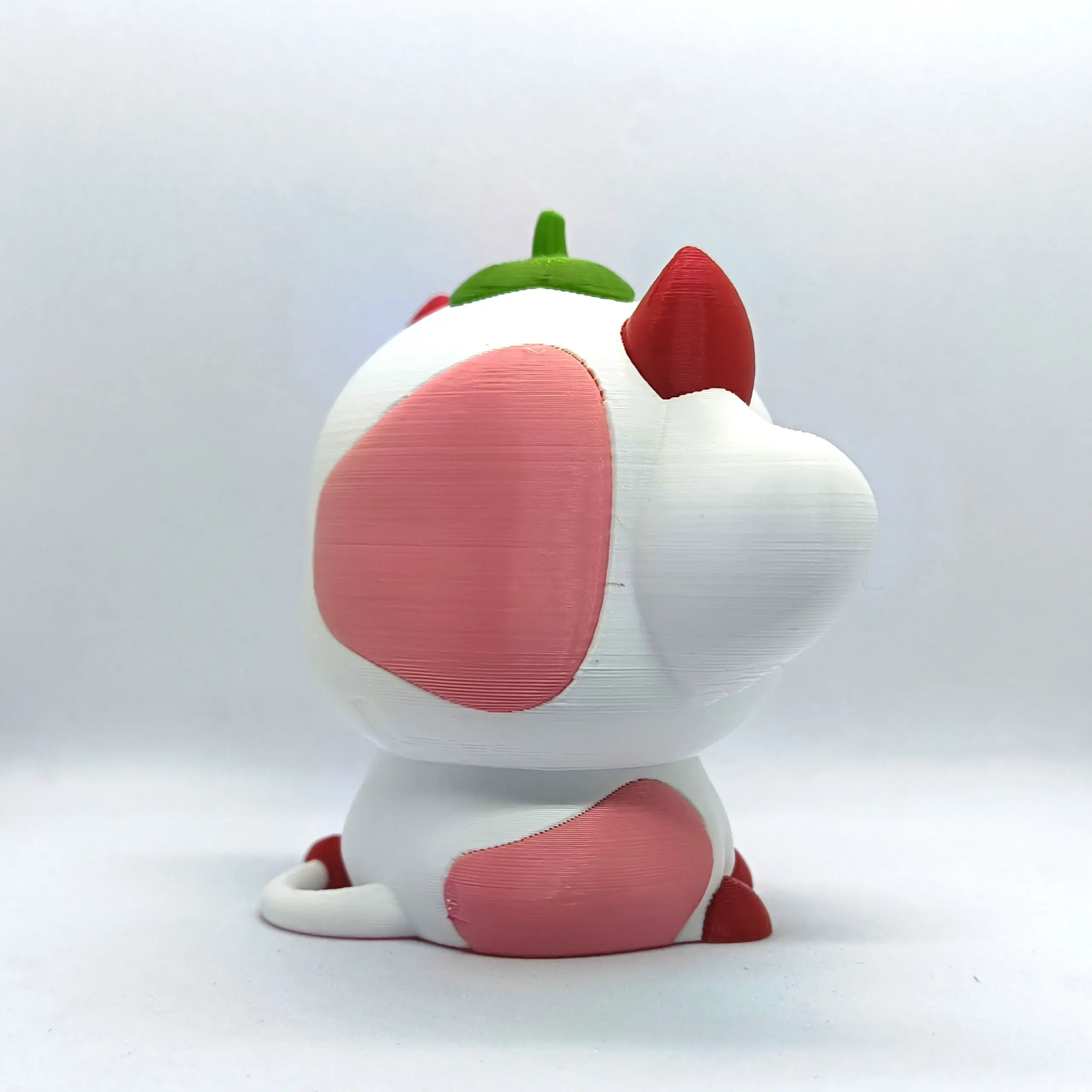 Kawaii Cow - Strawberry