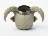 ashtray in elf skull-5