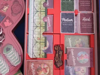 Paint the Roses (Deluxe edition) organizer