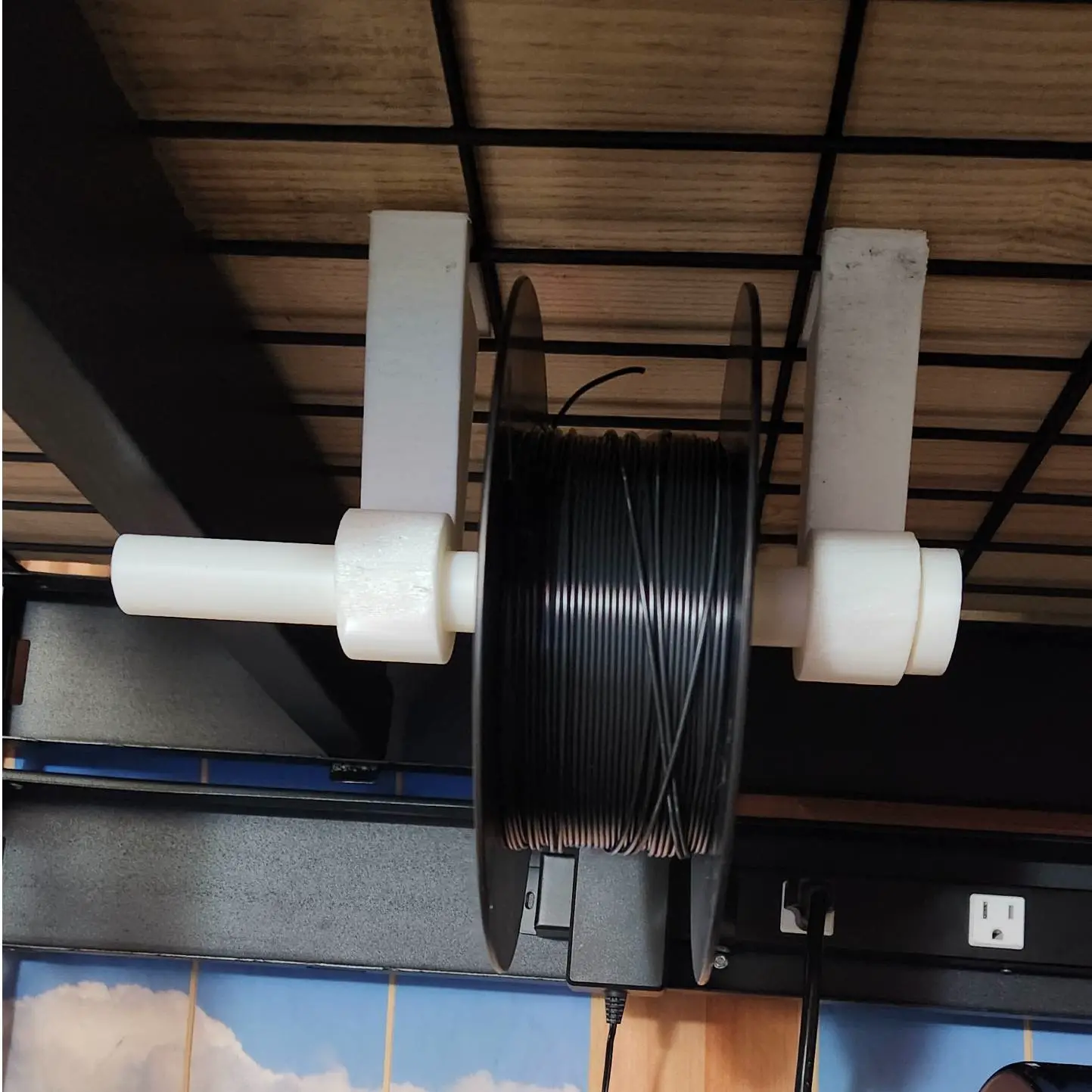 3D Printer Files | 3MF File | Hanging spool holder for shelving rack ...