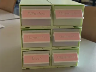 Stackable/Extendable storage box
