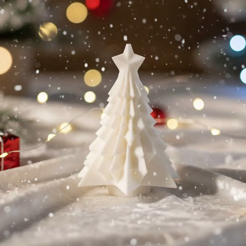 Geometric Christmas Tree with Star – Holiday Decoration