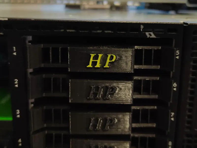 HP ProLiant 380P Gen8 2.5インチ SSD/SAS/HDD キャディ HPロゴ付き