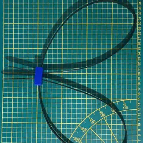 Zip-tie handcufs
