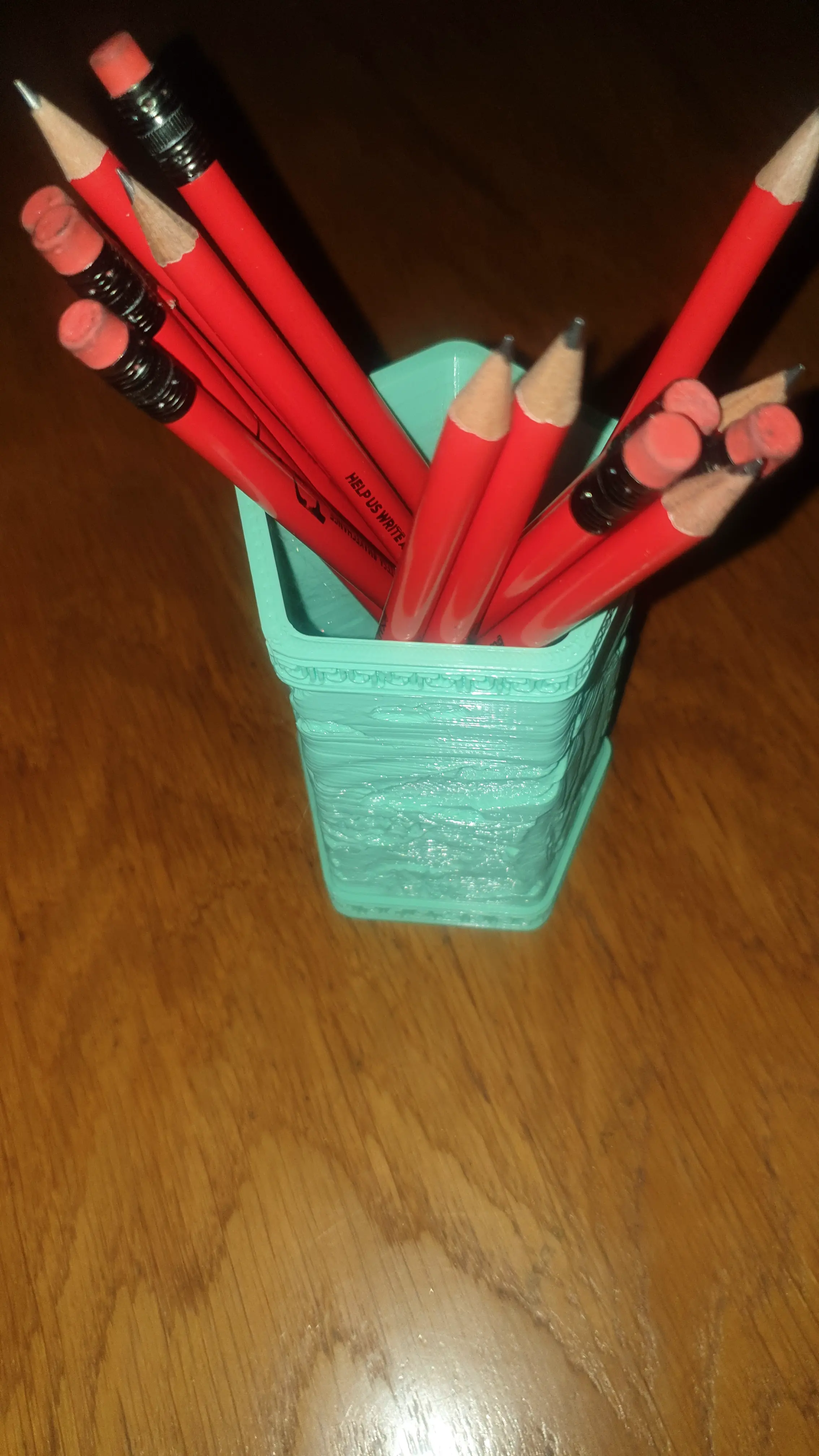 Pen holder