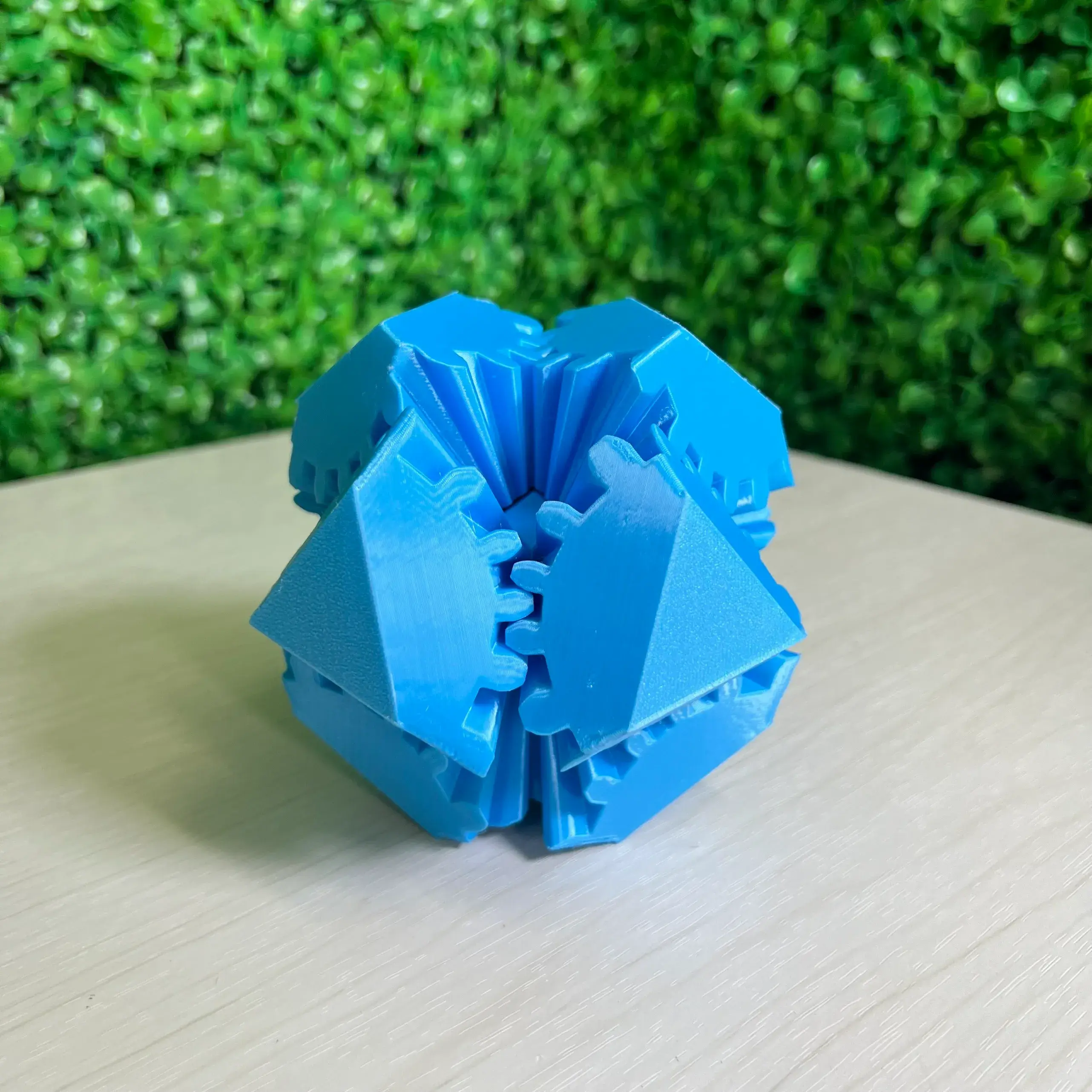 [Exclusive] Chamber Gear Fidget Toy