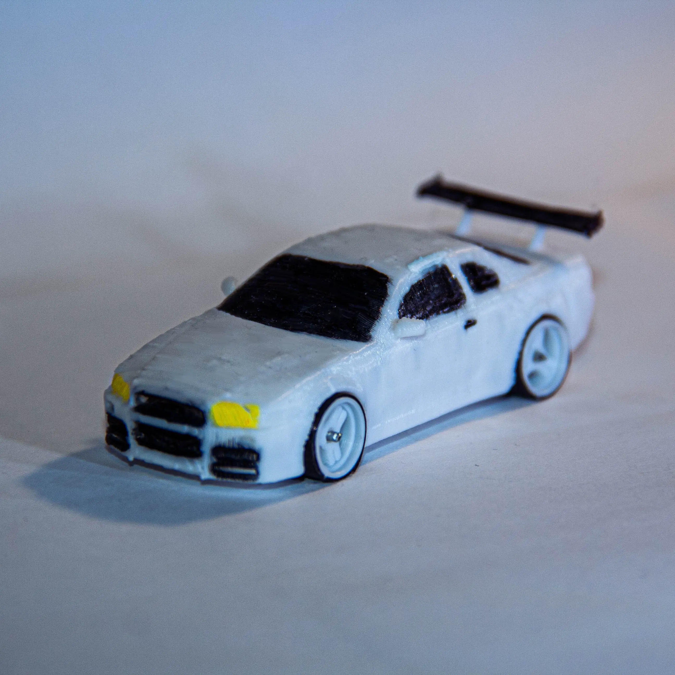 Nissan Skyline R34 GTR - 1:64