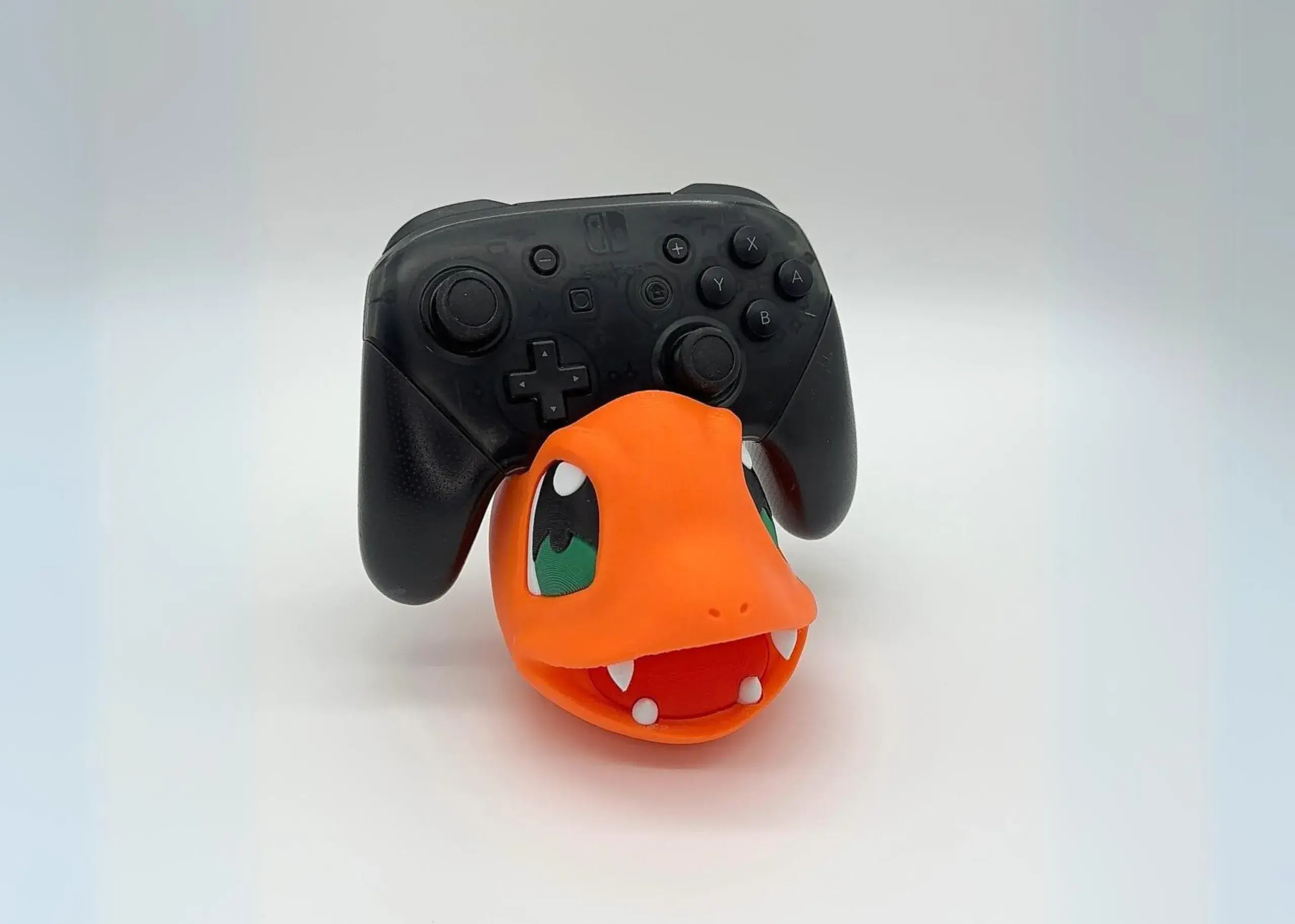 CHARMANDER HOLDER CONTROLLER - BY COLORS