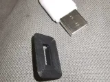 Simple holder for USB Reader-3