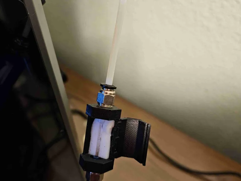 Filament Scrubber with Quick Disconnect ports