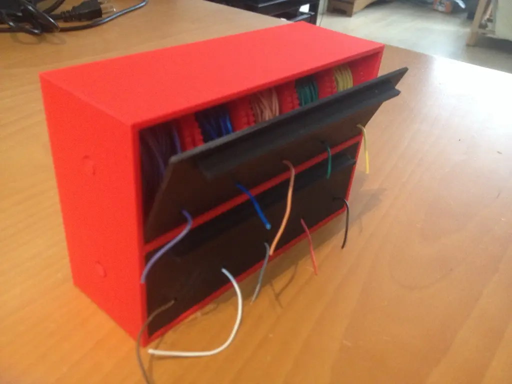 Customizable Wire Spool Holder Box / Dispenser