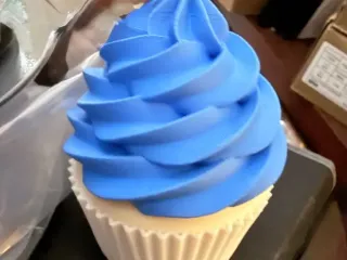Blue 3D cupcake