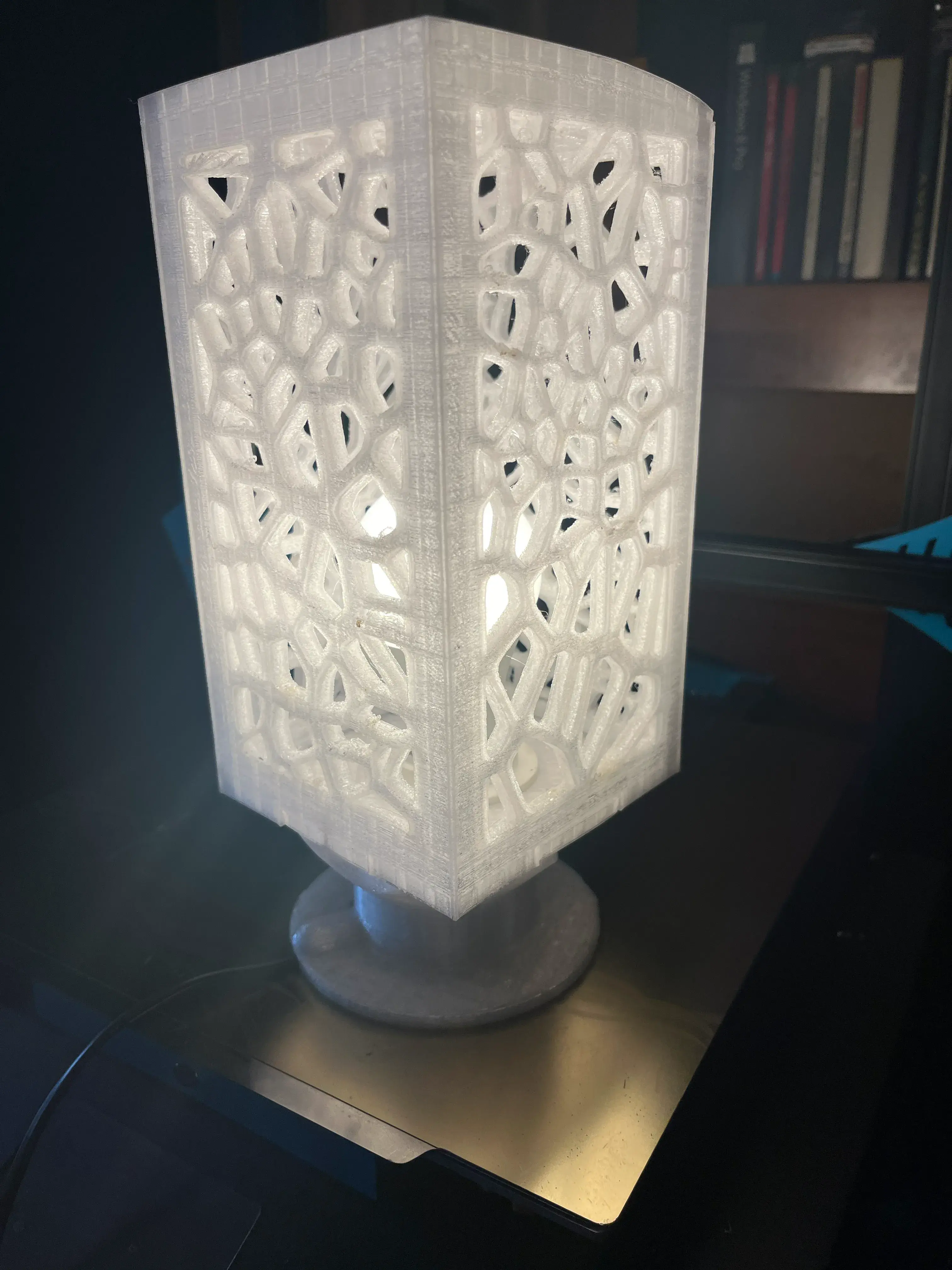 Plafonnier ou lampe de table Light Voronoi
