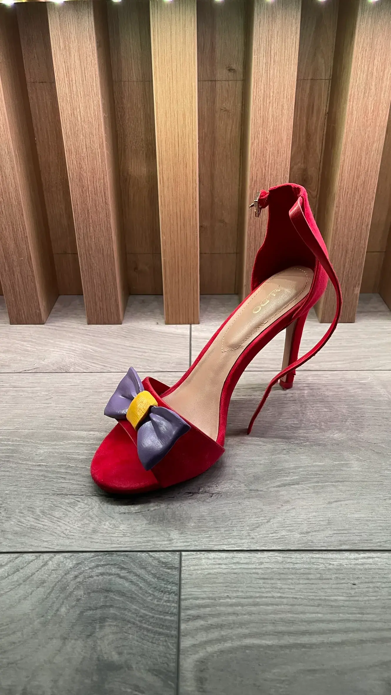 Shoe Bowtie