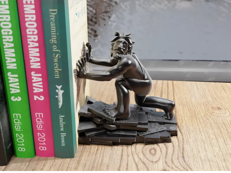 Bookish Cave Dweller: The Literary Guardian