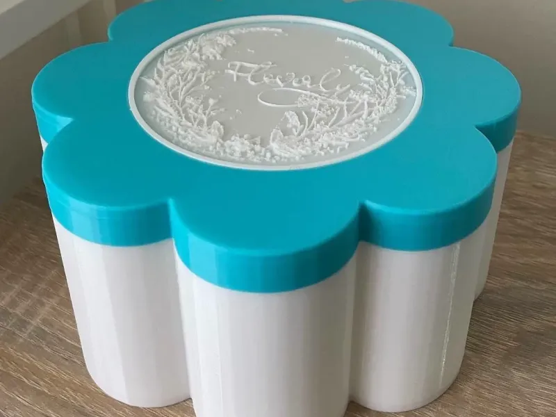 Caixa em forma de flor