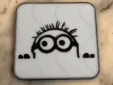 Coaster Minion_mirón-2