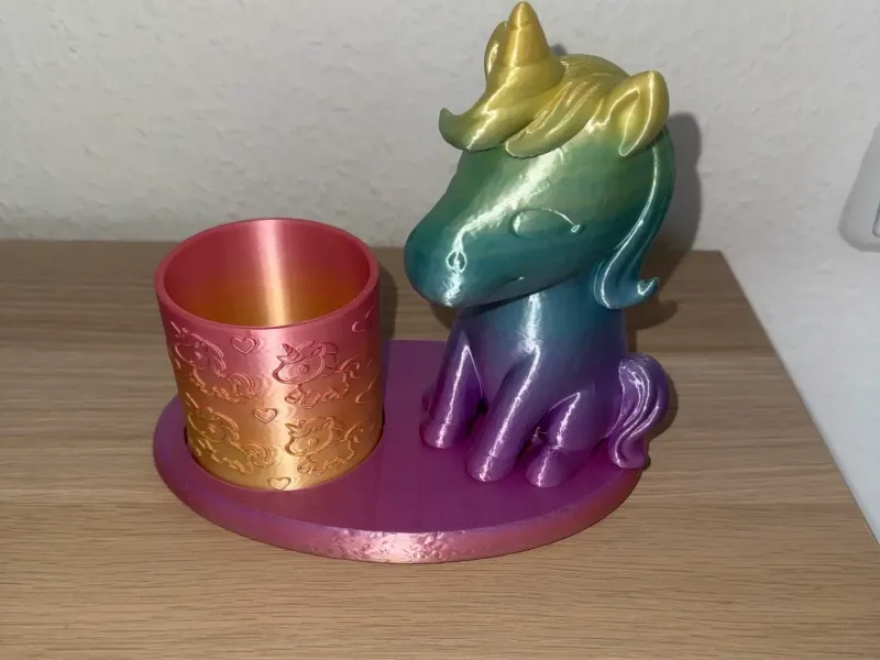 Portapenne unicorno